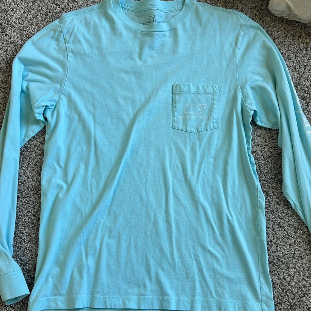 Vineyard Vines long sleeve